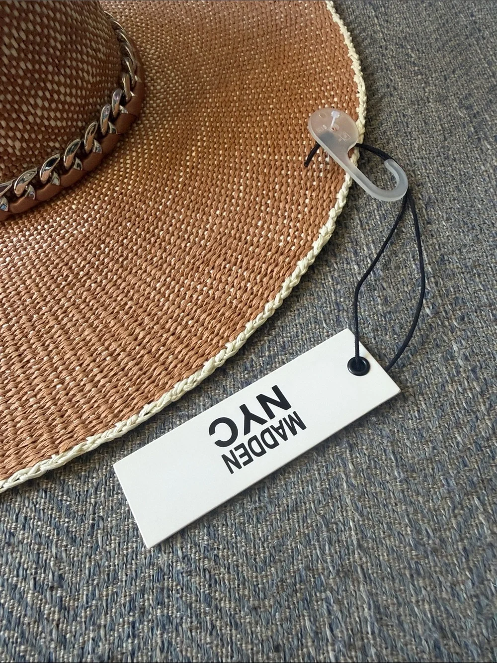 Madden NYC by Steve Madden Ombre Straw Hat with Chain Detail. Adjustable. OS